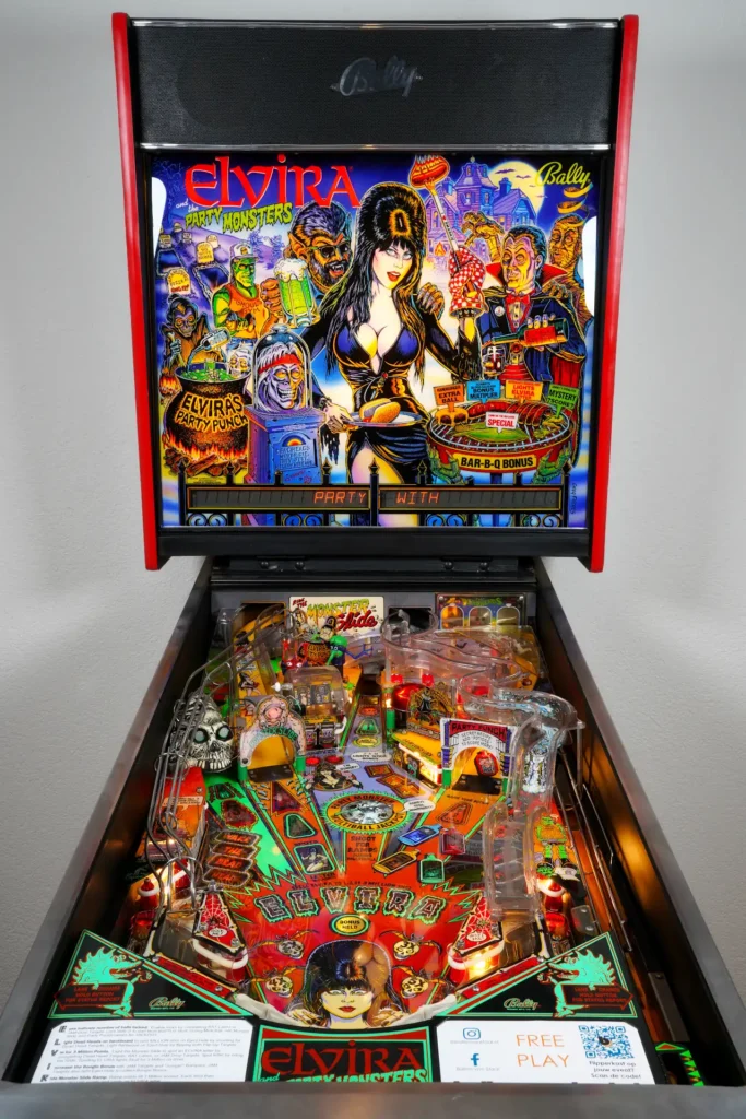 elvira pinball hero 04